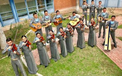 Mariachi Aztlán de Pueblo High School